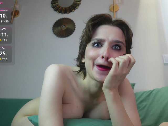 RebeGoldNoir live cam on BongaCams