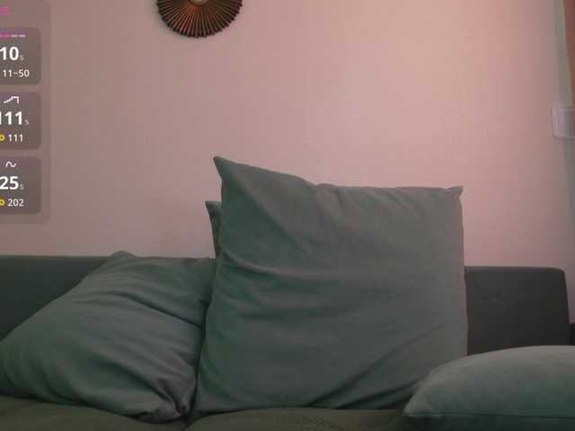 RebeGoldNoir live cam on BongaCams