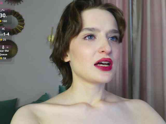 RebeGoldNoir webcam