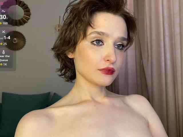 RebeGoldNoir webcam