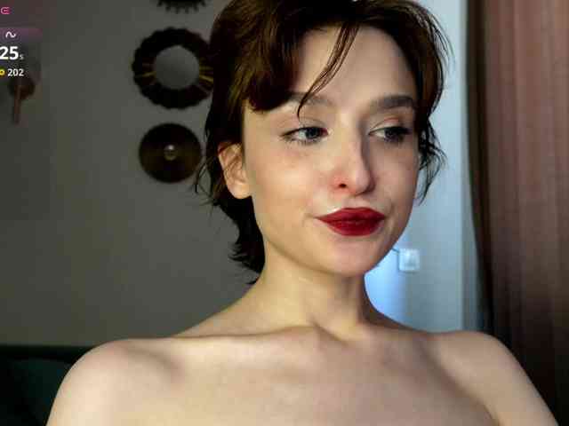 RebeGoldNoir webcam