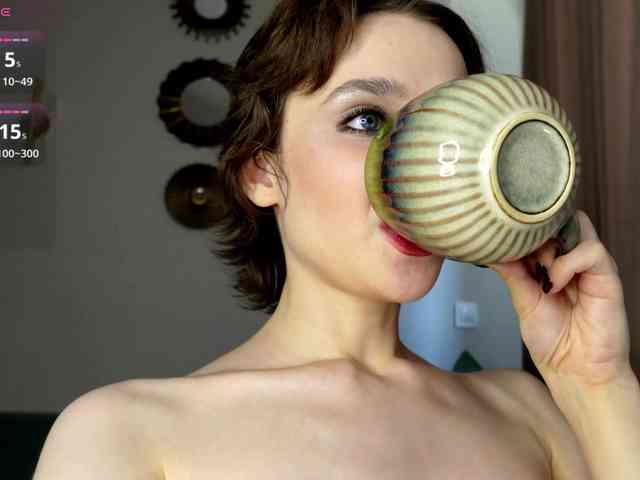 RebeGoldNoir webcam