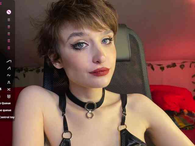 RebeGoldNoir webcam