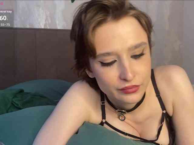 RebeGoldNoir webcam