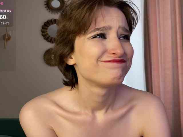 RebeGoldNoir webcam