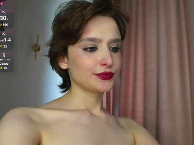 RebeGoldNoir webcam