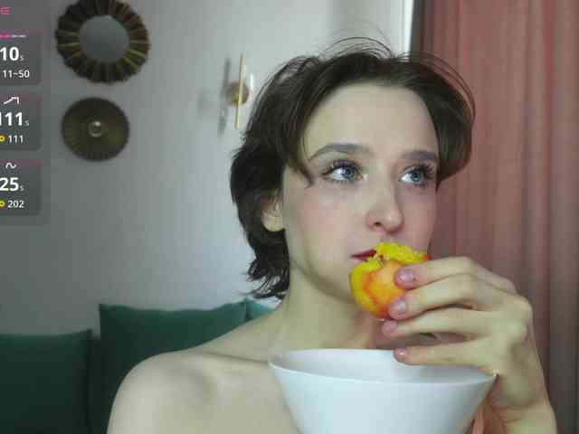 RebeGoldNoir webcam