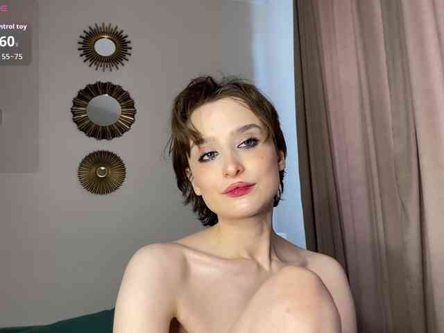 RebeGoldNoir