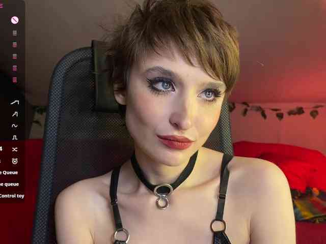RebeGoldNoir webcam