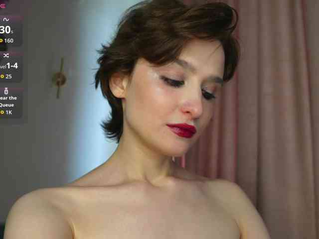 RebeGoldNoir webcam