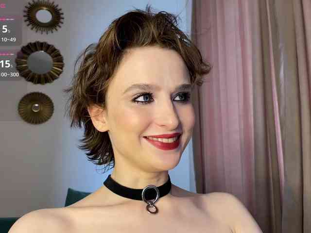 RebeGoldNoir webcam