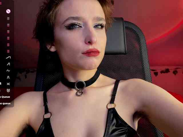 RebeGoldNoir webcam