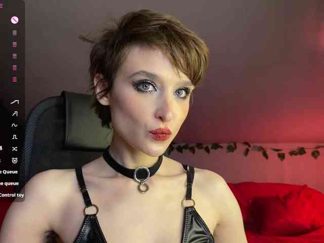 RebeGoldNoir