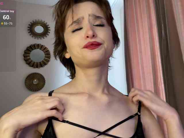 RebeGoldNoir webcam