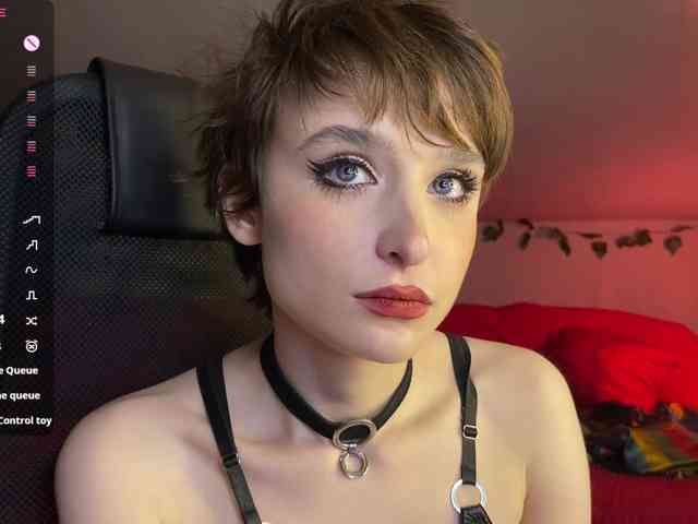 RebeGoldNoir webcam