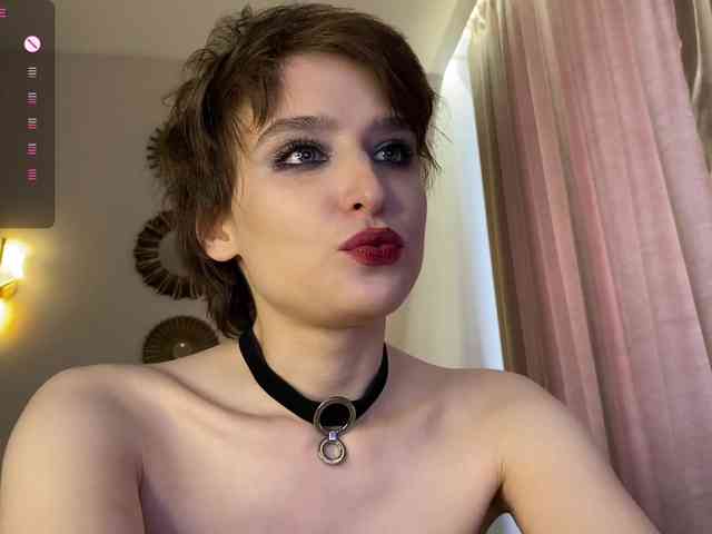 RebeGoldNoir