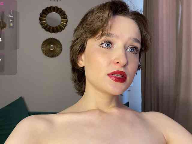 RebeGoldNoir webcam