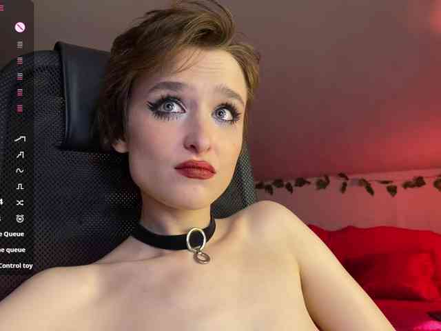 RebeGoldNoir webcam