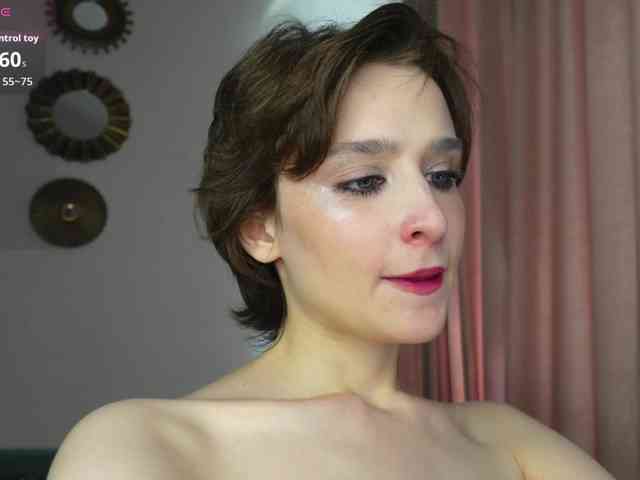 RebeGoldNoir webcam