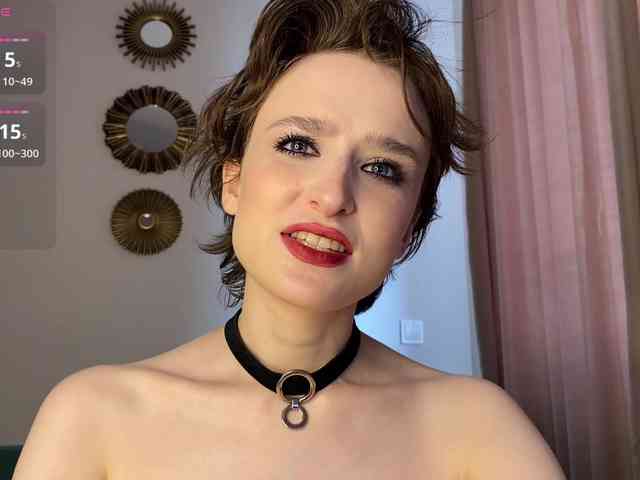 RebeGoldNoir webcam
