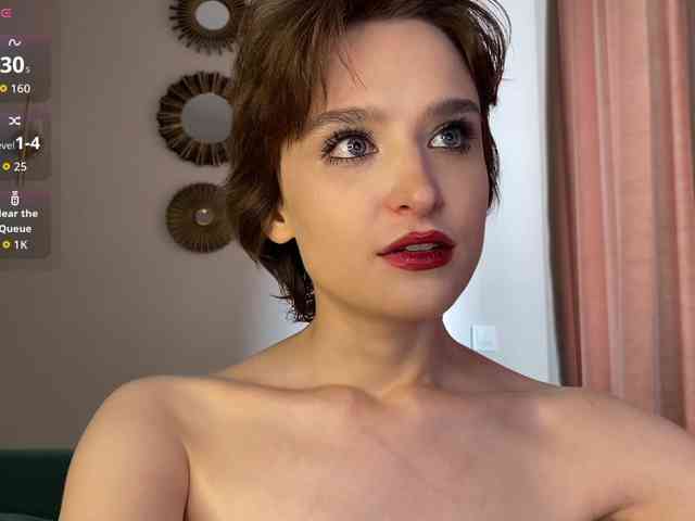 RebeGoldNoir webcam