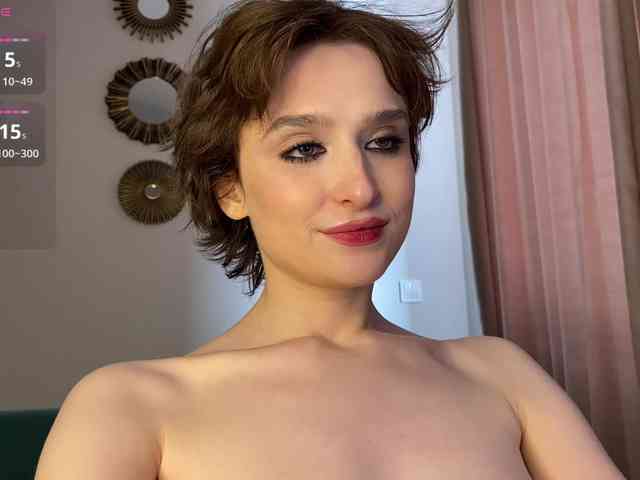 RebeGoldNoir webcam