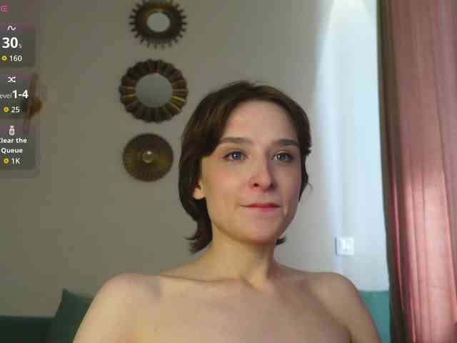 RebeGoldNoir webcam