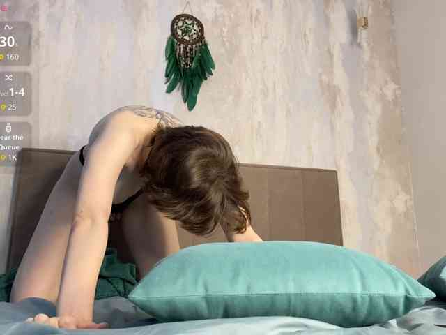 RebeGoldNoir webcam