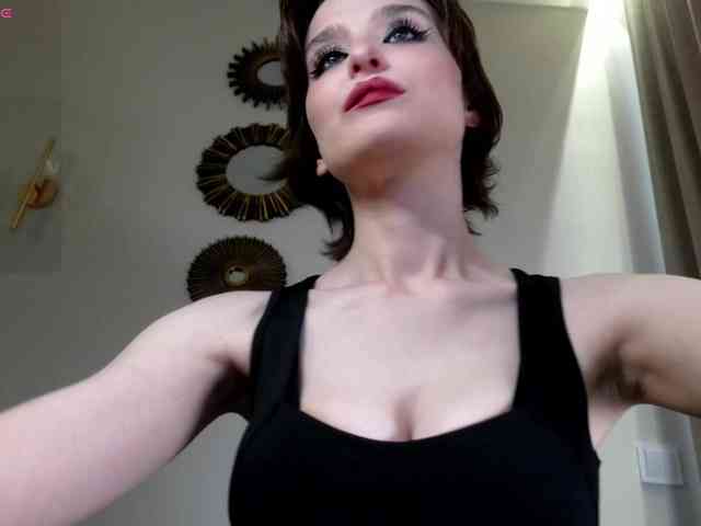 RebeGoldNoir webcam