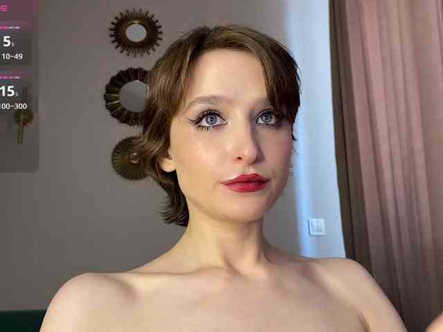 RebeGoldNoir webcam