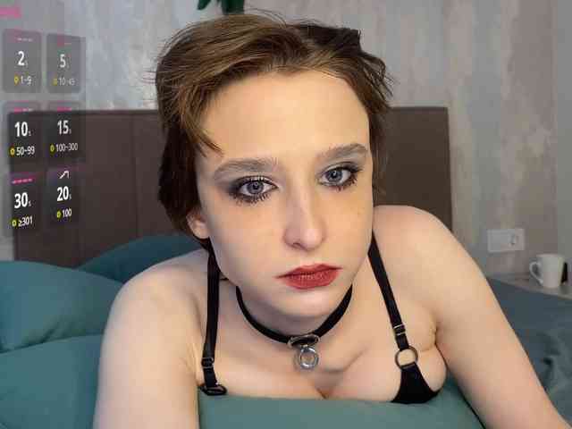 RebeGoldNoir webcam