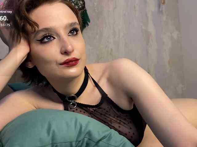 RebeGoldNoir webcam