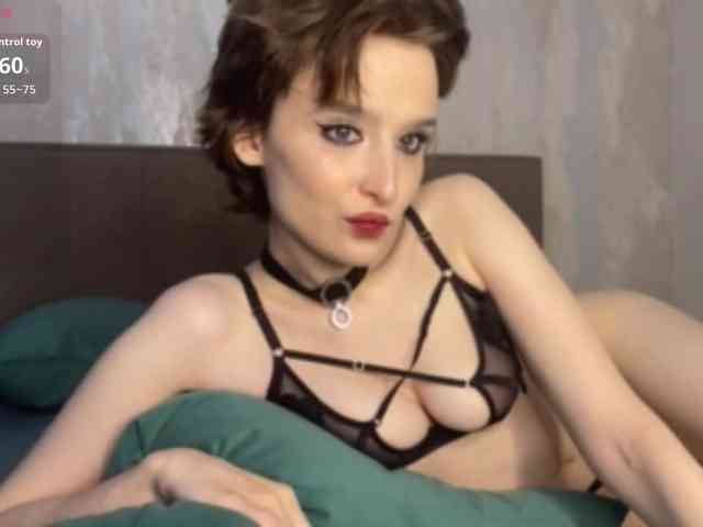 RebeGoldNoir webcam