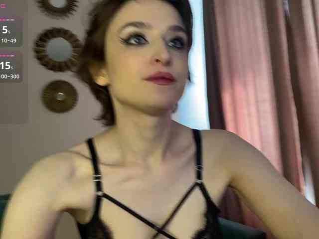 RebeGoldNoir webcam