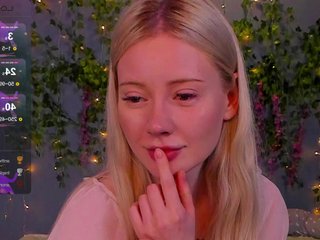 LillieBerry Porn Show