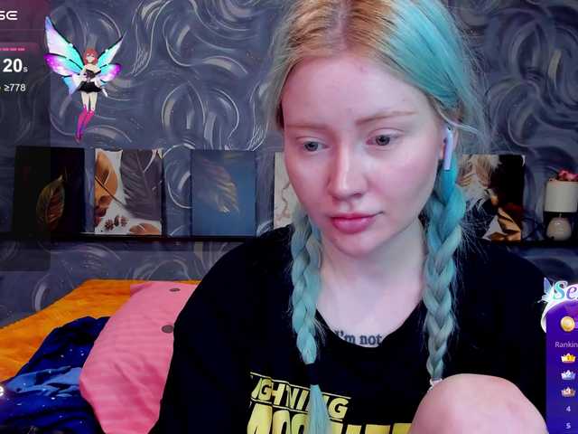 LillieBerry live cam on BongaCams