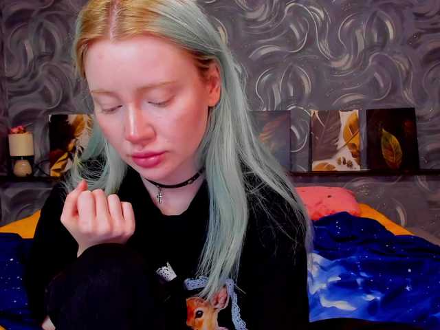 LillieBerry live cam on BongaCams
