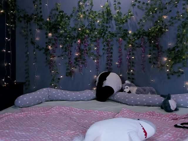 LillieBerry live cam on BongaCams