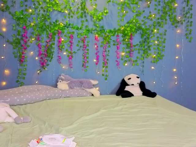 LillieBerry live cam on BongaCams