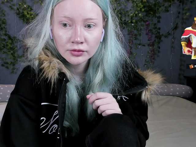 LillieBerry live cam on BongaCams