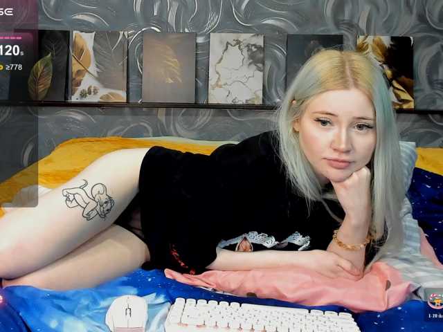 LillieBerry live cam on BongaCams