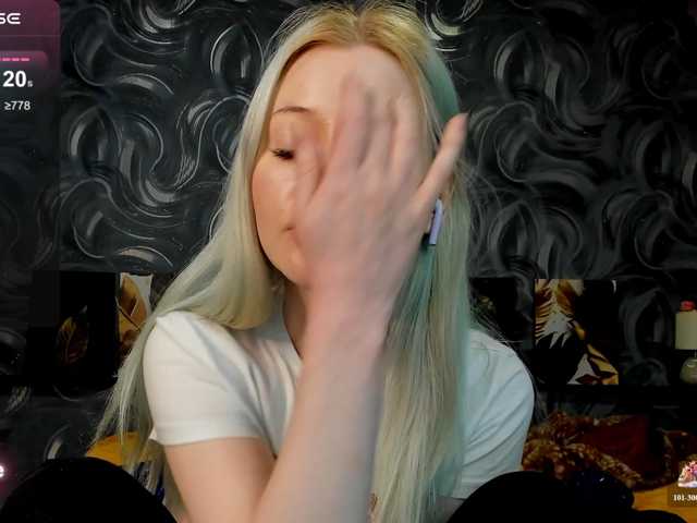 LillieBerry live cam on BongaCams