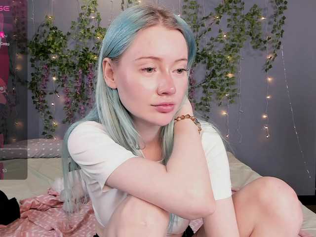 LillieBerry live cam on BongaCams