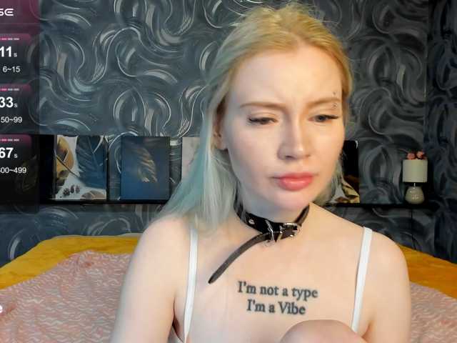 LillieBerry live cam on BongaCams