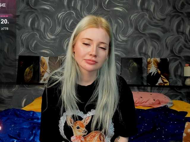 LillieBerry live cam on BongaCams
