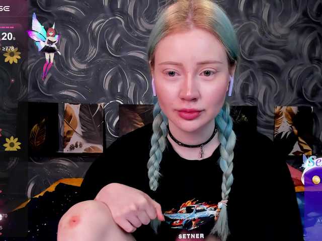 LillieBerry live cam on BongaCams