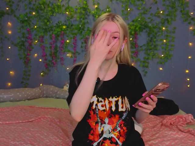 LillieBerry live webcam show