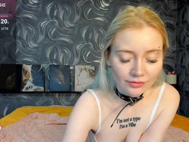 LillieBerry live cam on BongaCams