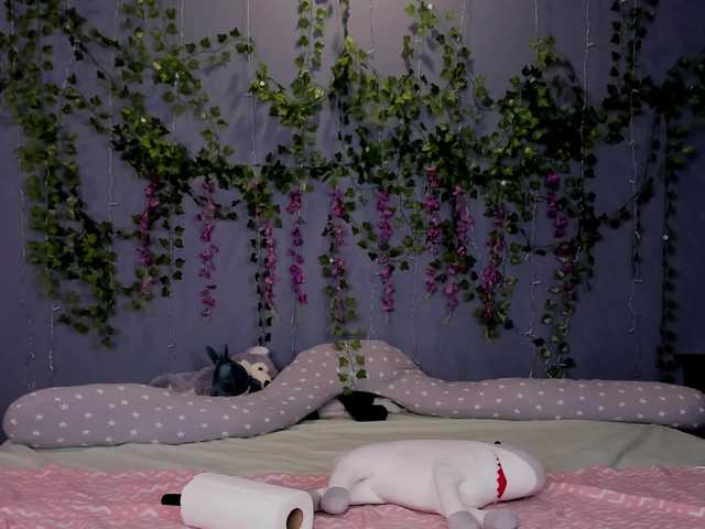 LillieBerry live cam on BongaCams