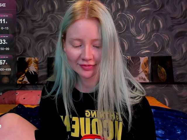 LillieBerry live cam on BongaCams